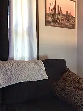 Snapshot of SidneyRaee chatting on September 16, 2025, 4:41 pm SidneyRaee online show from September 16, 2025, 4:41 pm