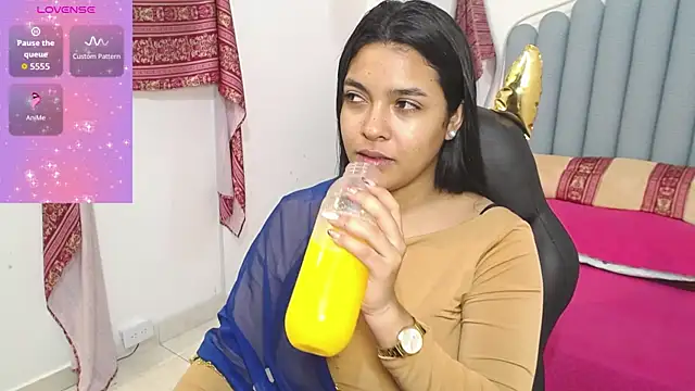 Snapshot of lakshmiraniii chatting on September 30, 2025, 10:20 am lakshmiraniii online show from September 30, 2025, 10:20 am