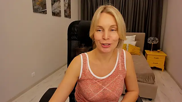 Snapshot of Sinty_Devis chatting on March 2, 2025, 6:08 pm Sinty Devis online show from March 2, 2025, 6:08 pm