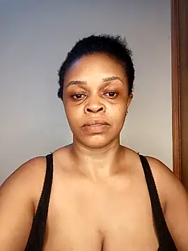 Snapshot of boobsnipplian chatting on March 18, 2025, 12:14 pm boobsnipplian online show from March 18, 2025, 12:14 pm