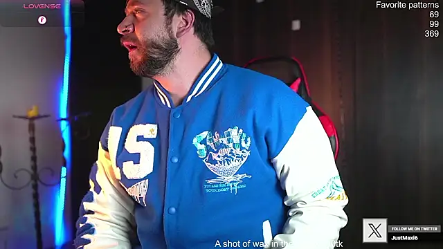 just maxii online show from February 17, 2026, 10:38 pm