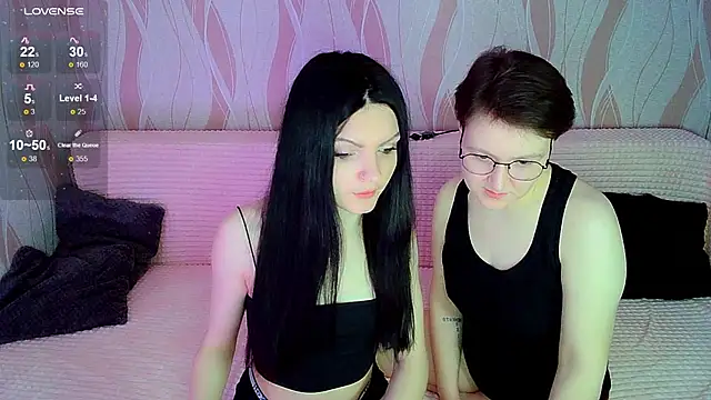  crazy baby  online show from February 7, 2025, 10:30 pm