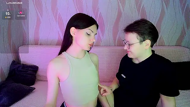  crazy baby  online show from October 1, 2025, 7:53 pm