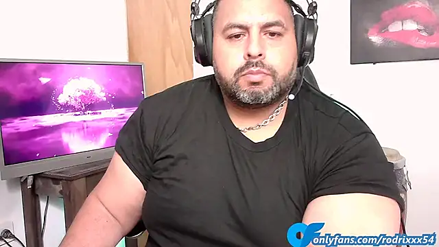 rodrix54 online show from January 8, 2025, 2:46 am