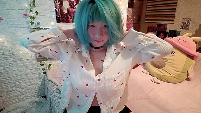 Snapshot of Akemilun chatting on September 13, 2025, 3:12 pm Akemilun online show from September 13, 2025, 3:12 pm