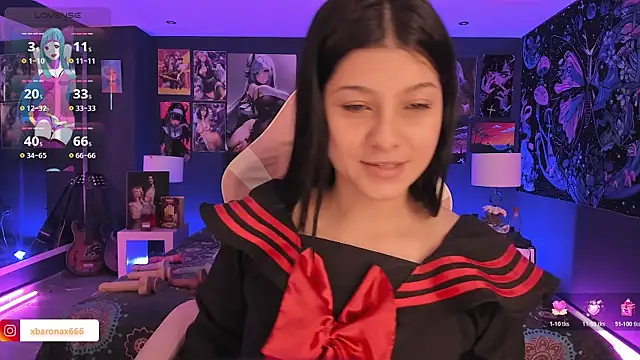 LanaKyutt online show from November 7, 2025, 1:33 pm