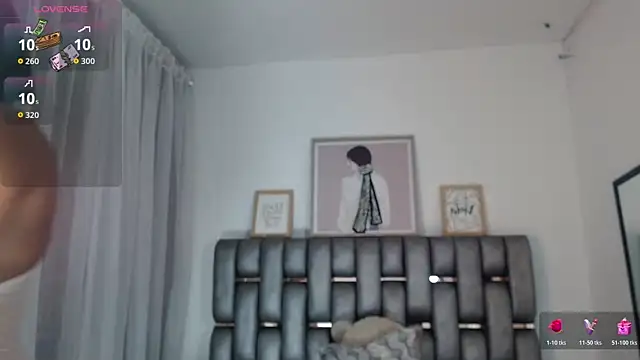 Snapshot of Sara_Marks chatting on May 21, 2026, 10:55 am Sara Marks online show from May 21, 2026, 10:55 am
