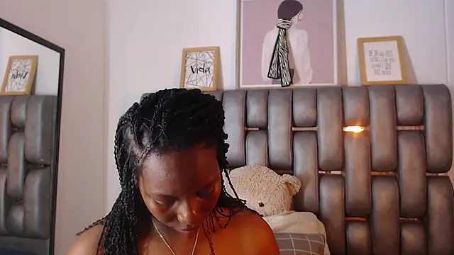 Snapshot of Sara_Marks chatting on June 26, 2026, 11:03 am Sara Marks online show from June 26, 2026, 11:03 am