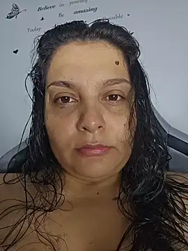 Snapshot of big_pusyy chatting on November 17, 2025, 4:57 pm big pusyy online show from November 17, 2025, 4:57 pm