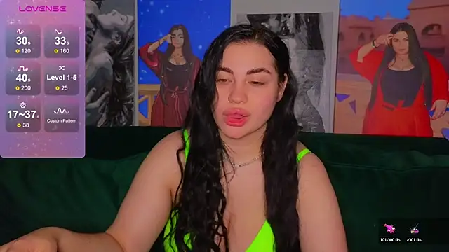 Nikki Kardashian online show from December 5, 2024, 3:06 pm