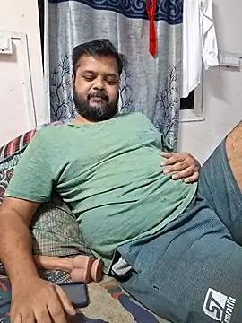 dirtybearr online show from March 22, 2025, 4:04 pm