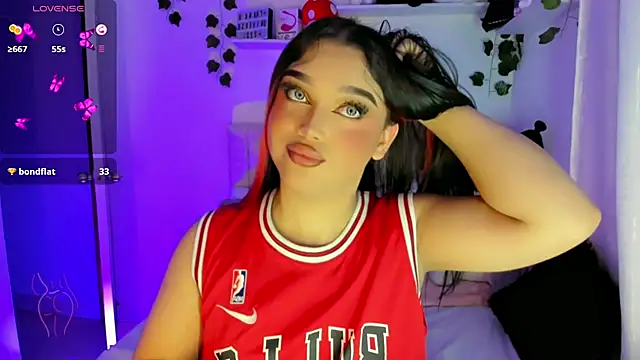 Snapshot of cattriona_muller chatting on February 26, 2025, 10:47 am cattriona muller online show from February 26, 2025, 10:47 am