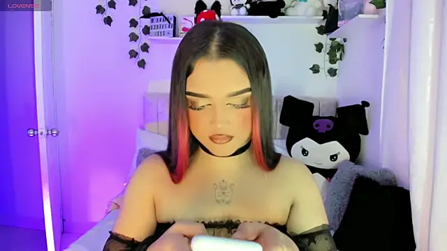 Snapshot of cattriona_muller chatting on March 4, 2025, 12:12 pm cattriona muller online show from March 4, 2025, 12:12 pm