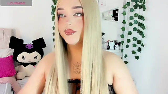 Snapshot of cattriona_muller chatting on June 13, 2026, 5:05 am cattriona muller online show from June 13, 2026, 5:05 am