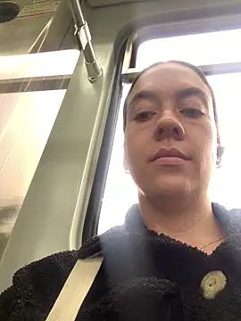 ImAlicee online show from October 12, 2025, 12:37 pm