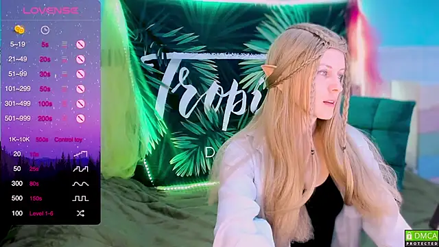 Snapshot of Flash_Summer chatting on December 16, 2024, 2:15 am Flash Summer online show from December 16, 2024, 2:15 am