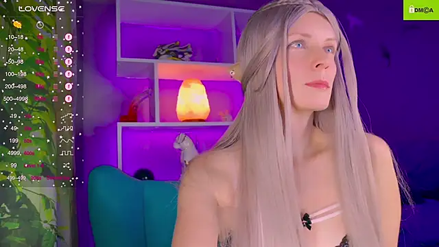 Snapshot of Flash_Summer chatting on September 29, 2025, 11:42 pm Flash Summer online show from September 29, 2025, 11:42 pm