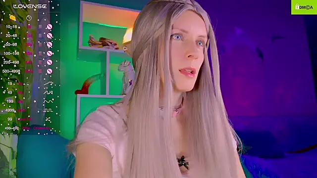 Snapshot of Flash_Summer chatting on October 30, 2025, 11:49 pm Flash Summer online show from October 30, 2025, 11:49 pm