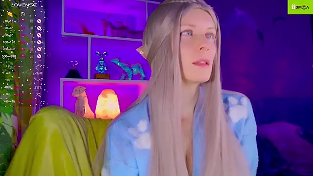 Snapshot of Flash_Summer chatting on December 1, 2025, 10:53 am Flash Summer online show from December 1, 2025, 10:53 am