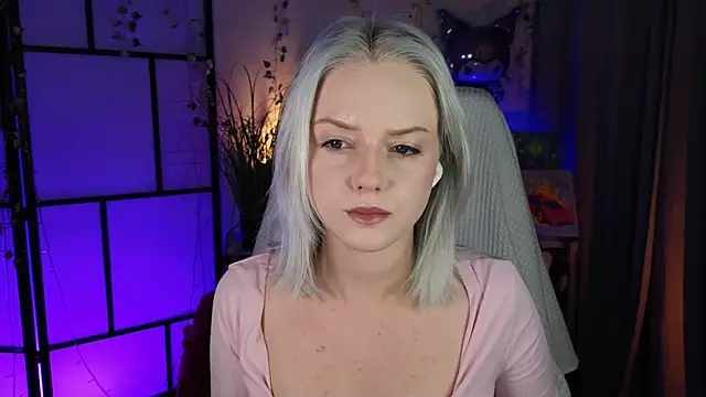 Snapshot of ImBonBon chatting on September 22, 2025, 11:07 pm ImBonBon online show from September 22, 2025, 11:07 pm