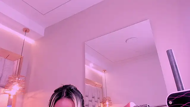 Snapshot of VioletaAbel chatting on July 28, 2026, 4:39 pm VioletaAbel online show from July 28, 2026, 4:39 pm