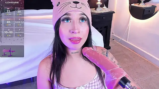 Snapshot of EriKlein chatting on December 28, 2024, 10:44 pm EriKlein online show from December 28, 2024, 10:44 pm