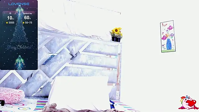 Snapshot of RoxannaBlanche chatting on December 20, 2024, 2:05 pm RoxannaBlanche online show from December 20, 2024, 2:05 pm