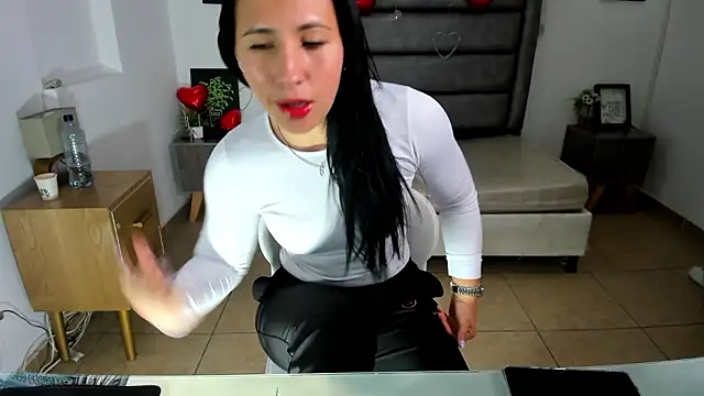 Nata bernett online show from March 6, 2026, 9:11 pm