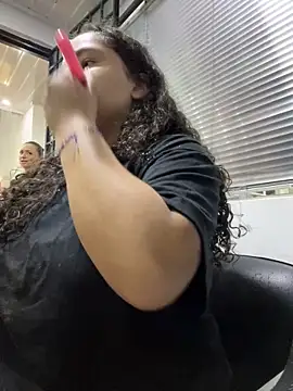 Snapshot of CurlyGirl_1 chatting on January 12, 2025, 11:50 am CurlyGirl 1 online show from January 12, 2025, 11:50 am