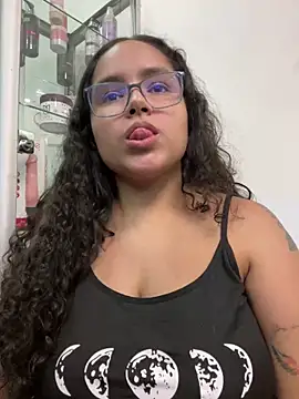 Snapshot of CurlyGirl_1 chatting on February 12, 2025, 7:56 pm CurlyGirl 1 online show from February 12, 2025, 7:56 pm