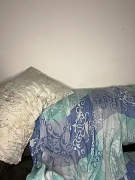 Snapshot of CurlyGirl_1 chatting on February 25, 2025, 2:44 pm CurlyGirl 1 online show from February 25, 2025, 2:44 pm