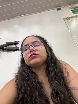 Snapshot of CurlyGirl_1 chatting on March 15, 2025, 4:10 pm CurlyGirl 1 online show from March 15, 2025, 4:10 pm