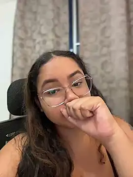 CurlyGirl 1 online show from July 24, 2026, 11:47 pm