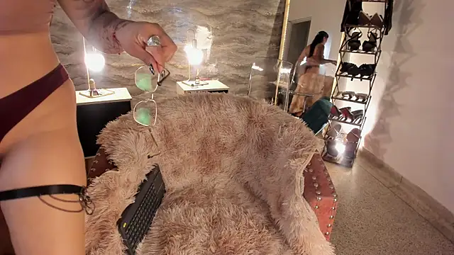 samara smithh online show from November 13, 2025, 11:31 am