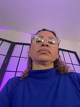 Snapshot of SheraHadee chatting on June 21, 2026, 8:22 pm SheraHadee online show from June 21, 2026, 8:22 pm
