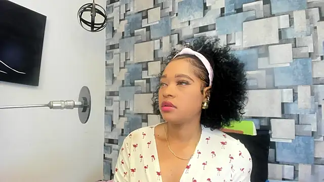 angel dthroatt online show from May 14, 2026, 12:12 pm