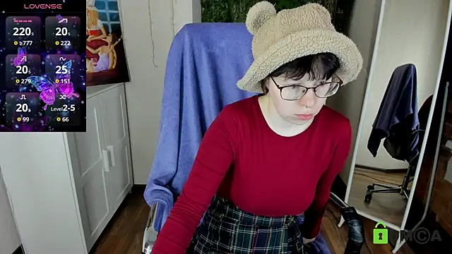 Snapshot of Melissa_Wells chatting on October 9, 2025, 9:13 pm Melissa Wells online show from October 9, 2025, 9:13 pm