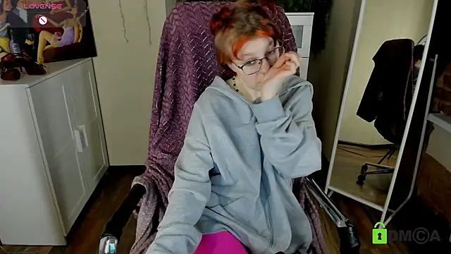 Snapshot of Melissa_Wells chatting on November 15, 2025, 3:48 am Melissa Wells online show from November 15, 2025, 3:48 am