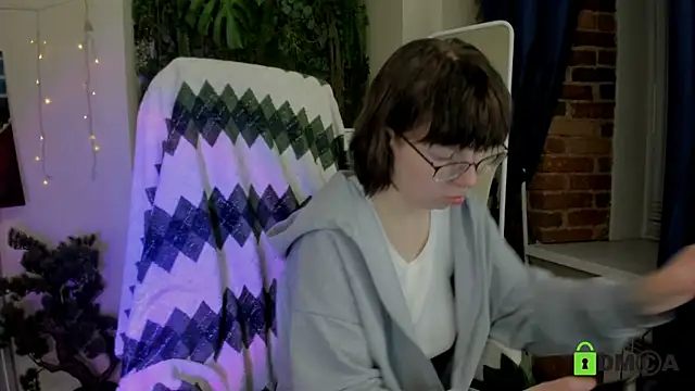 Melissa Wells online show from June 26, 2026, 9:52 pm