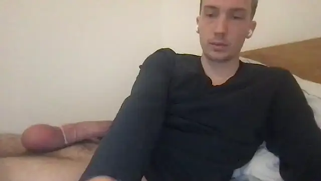 hungandfun05 online show from December 10, 2024, 1:55 pm