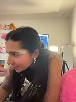 Snapshot of Meganmilk1 chatting on August 5, 2026, 2:53 pm Meganmilk1 online show from August 5, 2026, 2:53 pm