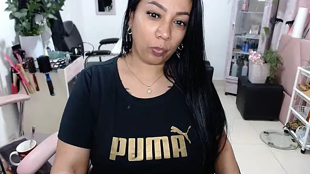 titsbiglovers online show from February 16, 2026, 8:05 pm