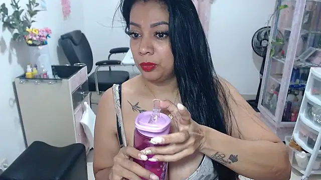 titsbiglovers online show from March 29, 2026, 4:51 pm