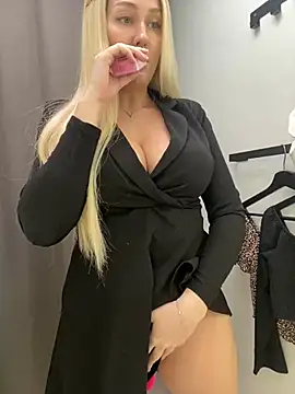 Deonta  online show from December 8, 2024, 4:50 pm