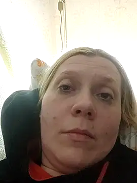 LeraSweet online show from April 23, 2026, 7:49 pm