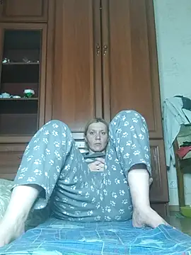 Snapshot of LeraSweet chatting on May 21, 2026, 6:15 pm LeraSweet online show from May 21, 2026, 6:15 pm