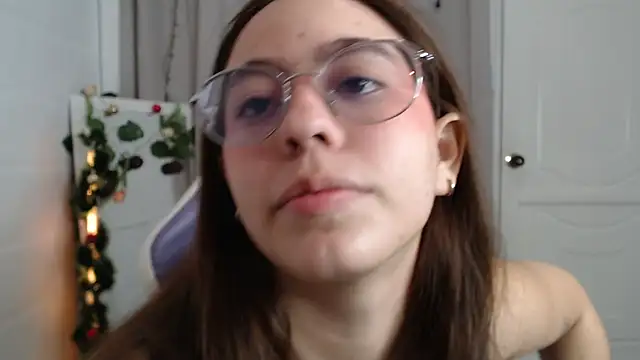 BlairVicent online show from December 4, 2025, 2:04 pm