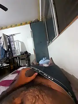 Snapshot of workoutsaurabh chatting on November 6, 2025, 5:58 pm workoutsaurabh online show from November 6, 2025, 5:58 pm