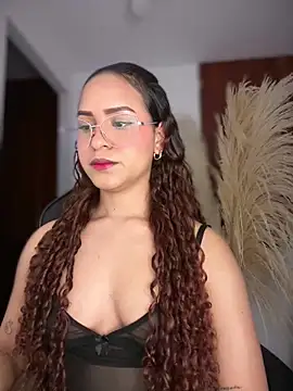 gretta kler1 online show from December 17, 2025, 8:59 pm