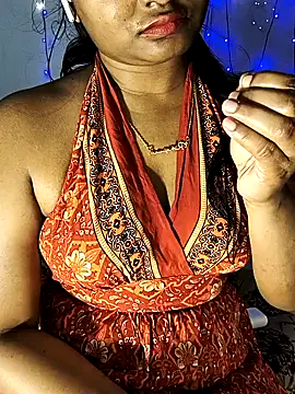 Snapshot of FANTASY_QUEEN_07 chatting on March 15, 2025, 11:08 am FANTASY QUEEN 07 online show from March 15, 2025, 11:08 am